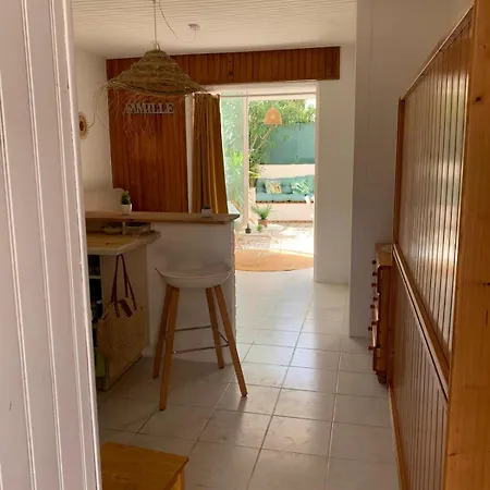 Apartment Bright With Small Terrace Frejus