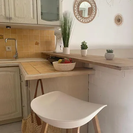 Bright With Small Terrace
